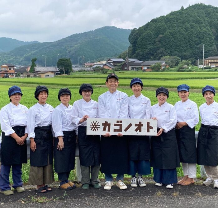 スタッフさんたちと一緒
