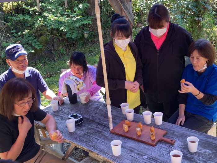 写真：由菜の里さんと休憩です