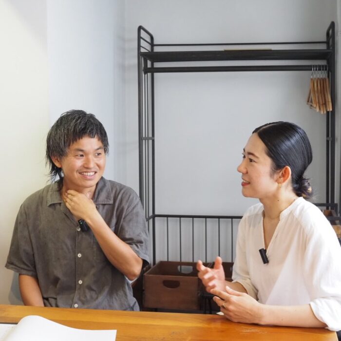 写真：THEATER HAIR & SALONの山田雄一さんとYAMAMEさんです