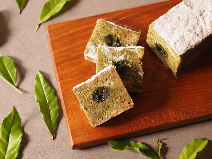 写真:高知・四万十川源流のかぶせ茶が主役のお茶シュトーレンです
